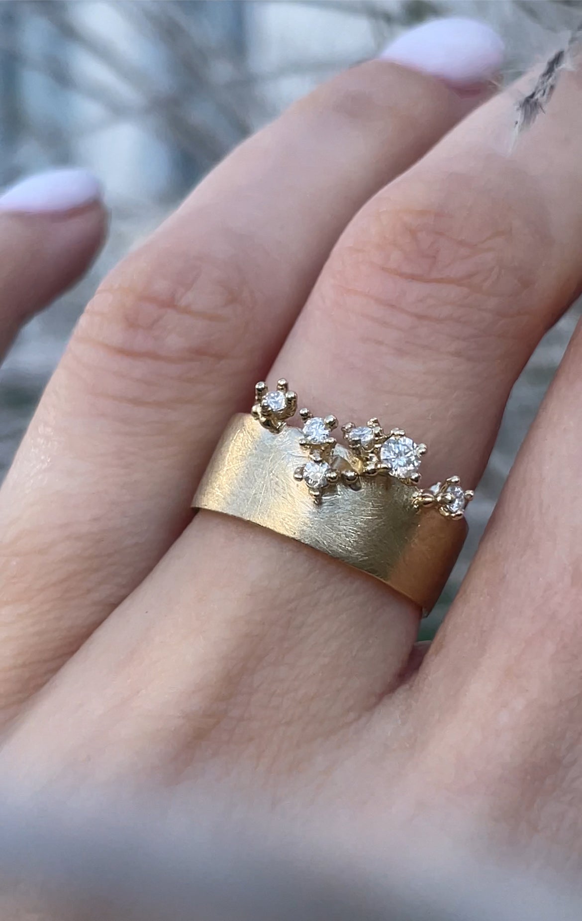 14k Gold ring with diamonds "ROYAL STARS"