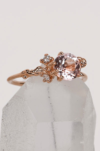 14k Red Gold Ring with Morganite and Brilliants  – Frėja