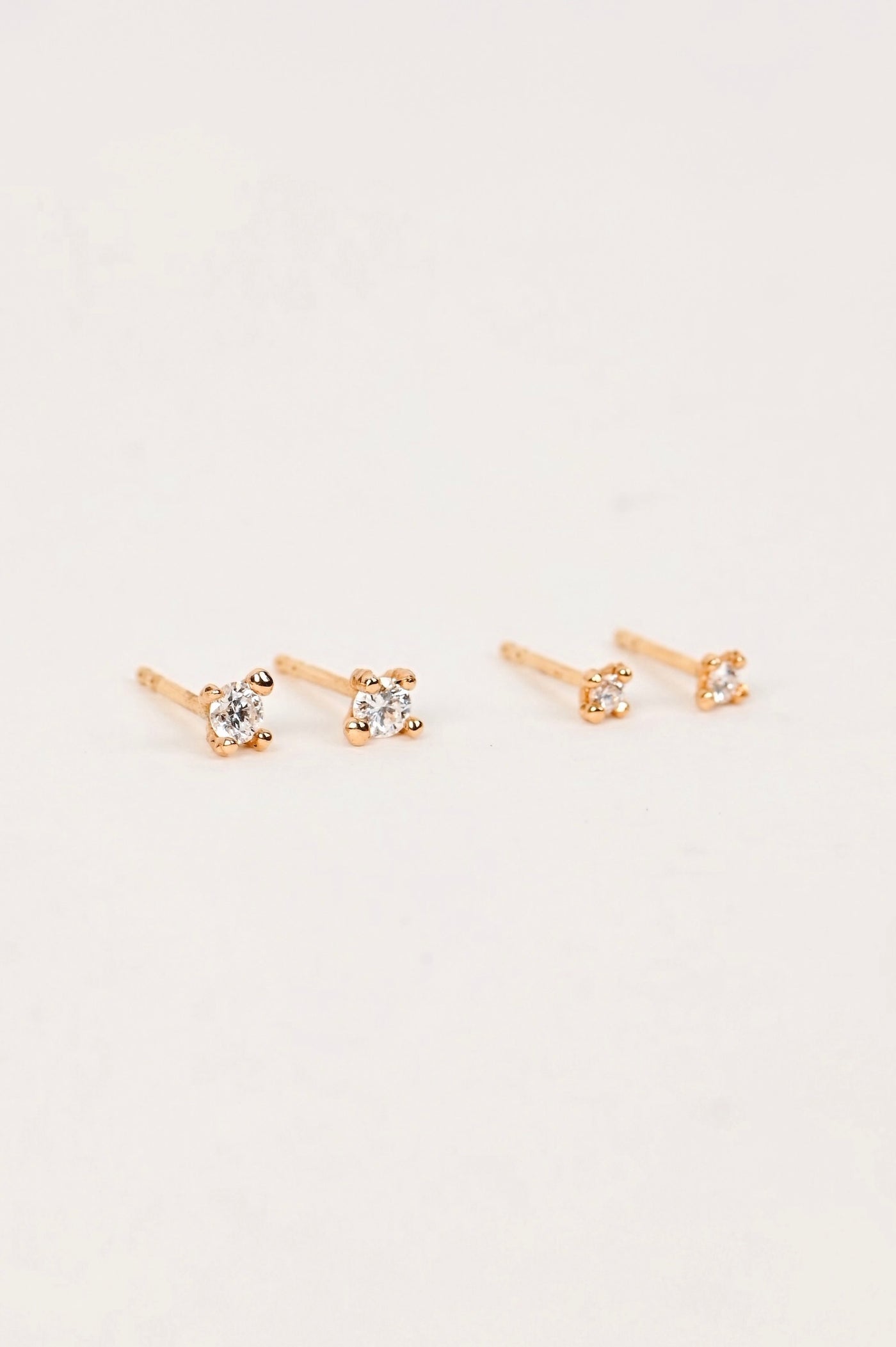 14k Yellow Gold Stud Earrings with Diamonds – Big Coral Shine