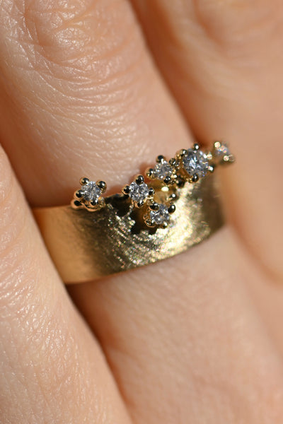 14k Gold ring with diamonds "ROYAL STARS"