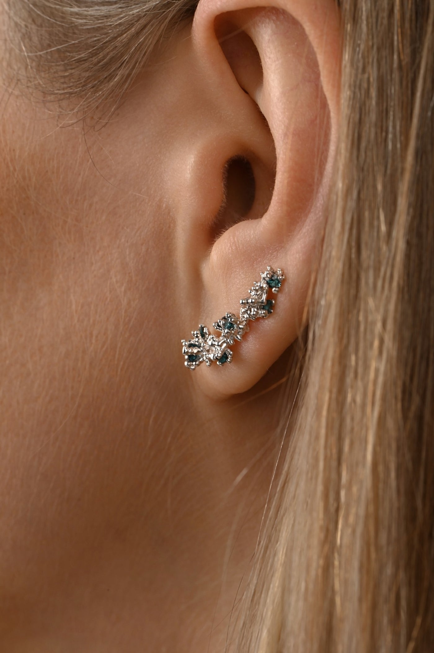 14k White Gold Earring with Tourmalines – Climber