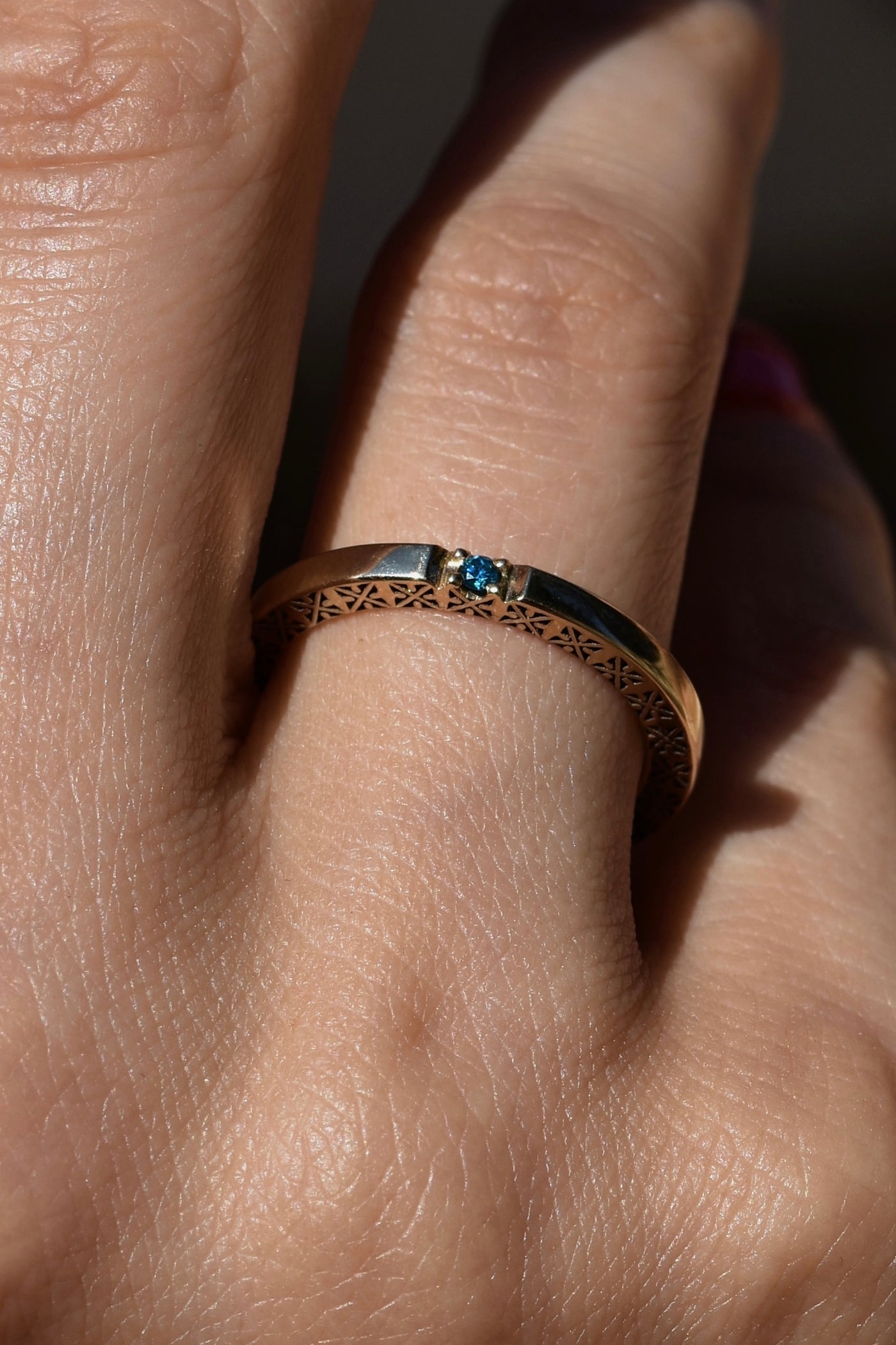 14 k gold ring with blue diamond "FAIRY RING"