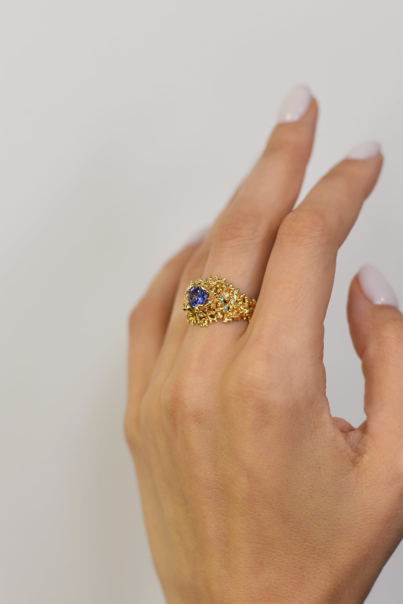 18k Gold ring "ROYAL MOUNTAIN"