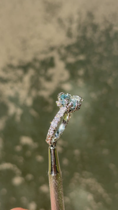 18k White Gold Ring with Aquamarine and Brilliants  – Courage to know your Heart
